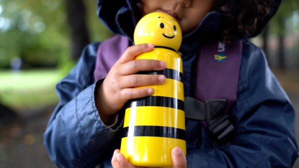 LUND Skittle Mini BPA mentes acél kulacs  300ML BUMBLE BEE - Image 6
